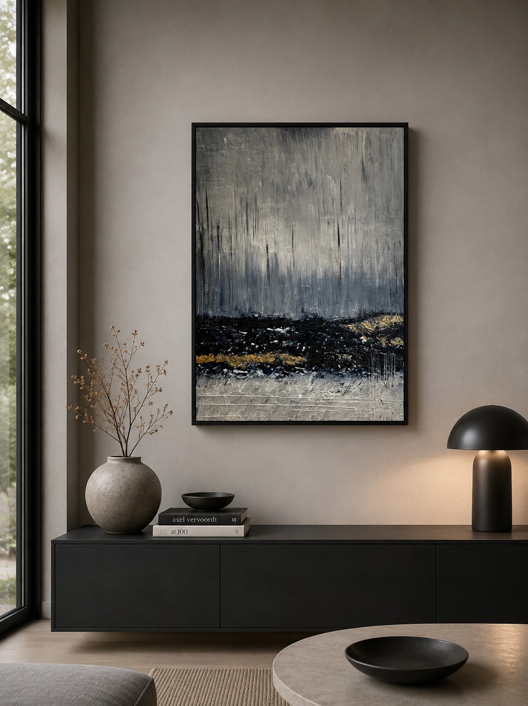 Downpour av Marina Englund Art Göteborg. Taktil modern målning med struktur som för tankarna till ett intensivt skyfall. Abstrakt originalmålning i blandteknik med skulpturala, vertikala lager. Inramad i en elegant svävarram.
